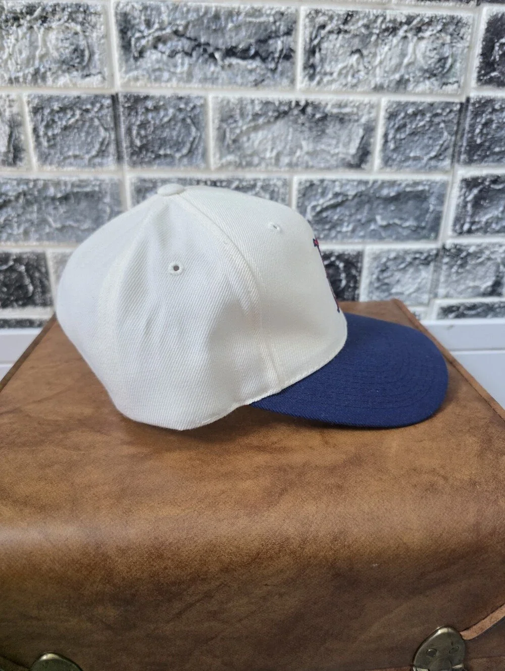 VTG Genuine Merchandise White/Navy Boston Red Sox Baseball Cap One Size
